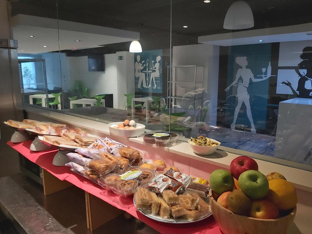 Day'S Inn Hotel And Residence 슬리에마 외부 사진